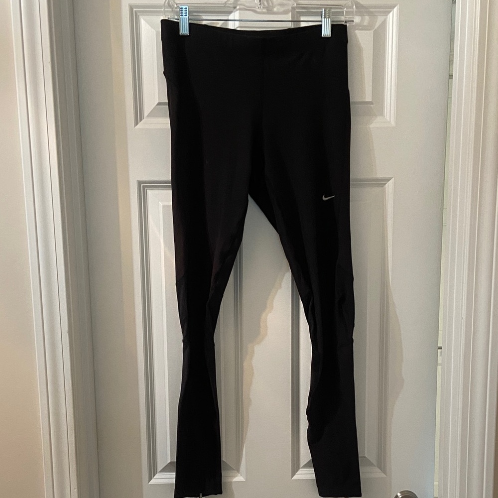 🧡 women’s NIKE Fit Dry leggings